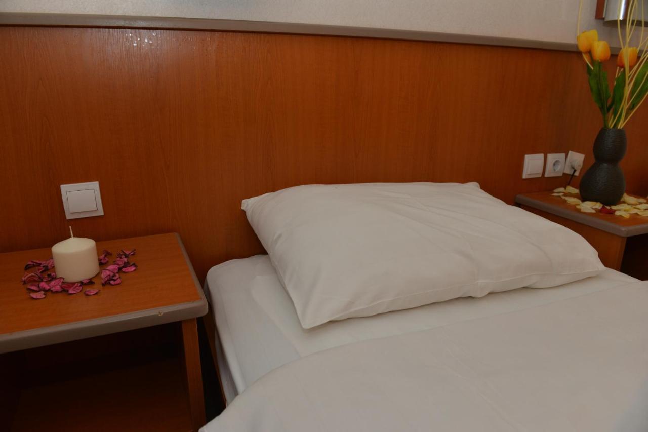Hotel Bellevue Ilinden Εξωτερικό φωτογραφία